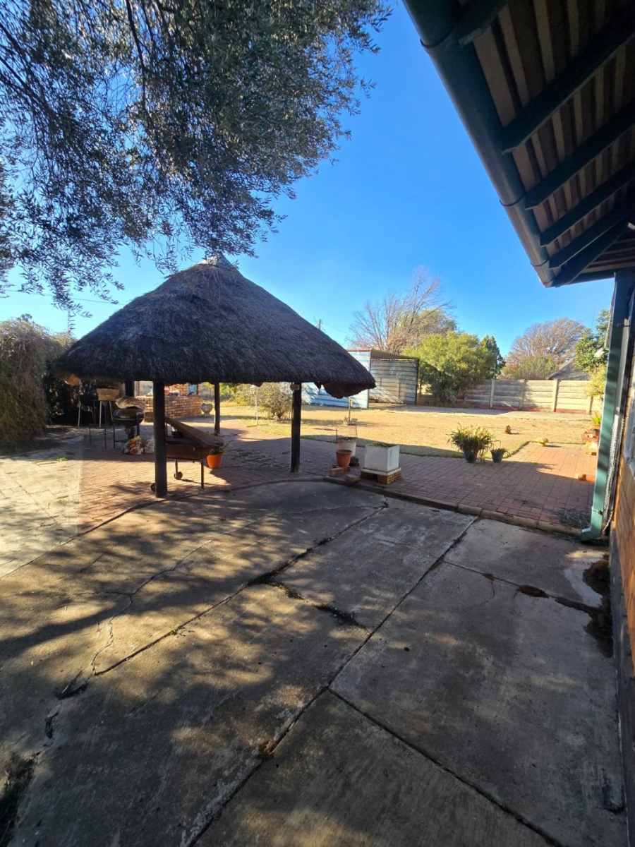 3 Bedroom Property for Sale in Stilfontein Ext 3 North West